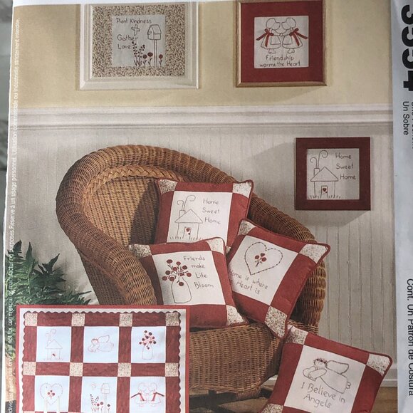 McCall's Craft Sewing Pattern 3554 Redwork Pillows Wall Quilt Wall Hanging Block - Picture 5 of 6